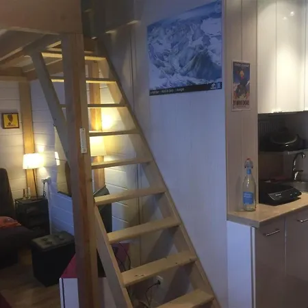 F3 Avec Balcon, 2 Mezzanine, Wifi, Animaux Acceptes, Mont-dore - Fr-1-415-71 Apartment Le Mont-Dore